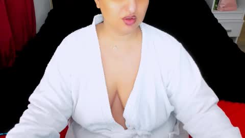 Snapshot of goddessdeborahx chatting on 5, 3, 2025 GoddessDeborahX online show from 5, 3, 2025