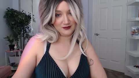 Snapshot of goddessemmy chatting on 25, 2, 2026 Goddess Emmy online show from 25, 2, 2026