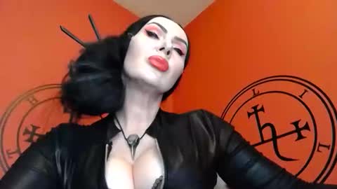 GODDESS MIDNIGHT online show from 6, 1, 2026