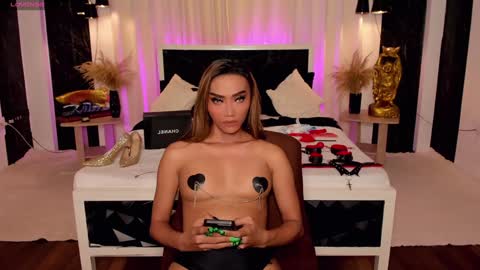 MIYA online show from 22, 1, 2025