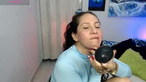  Naih Reyes online show from 24, 3, 2026