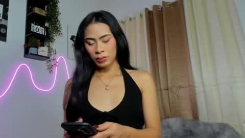 Kyla and Nian online show from 9, 2, 2026