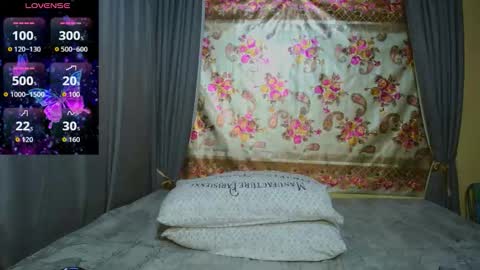 Snapshot of goddessoffury00 chatting on 14, 10, 2025 Layla Salvardor online show from 14, 10, 2025