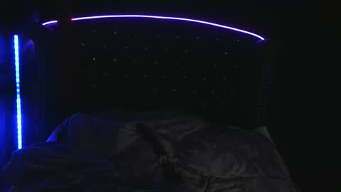 Snapshot of goddessyvette007 chatting on 6, 2, 2026 GoddessYvette007 online show from 6, 2, 2026