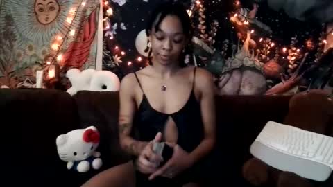 Snapshot of godispleasure chatting on 2, 6, 2026 goddess of pleasure online show from 2, 6, 2026