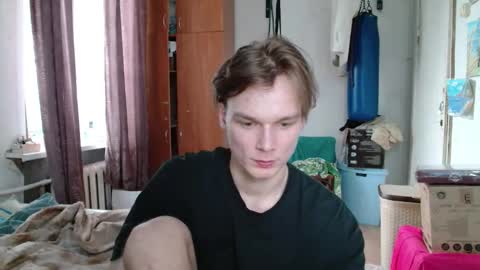 Snapshot of gofymcmouse chatting on 28, 10, 2025 Daniel online show from 28, 10, 2025