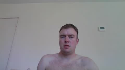 Snapshot of gogo12104 chatting on 21, 4, 2026 jme online show from 21, 4, 2026