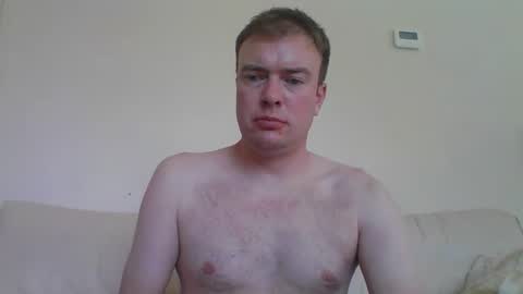 Snapshot of gogo12104 chatting on 1, 5, 2026 jme online show from 1, 5, 2026