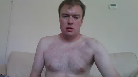 Snapshot of gogo12104 chatting on 22, 5, 2026 jme online show from 22, 5, 2026