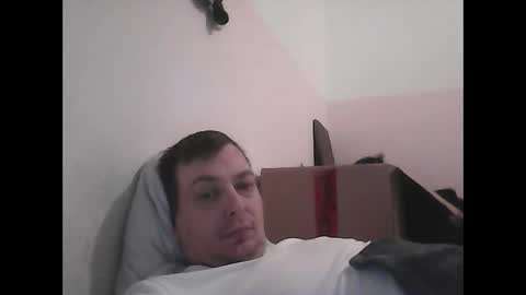 Snapshot of gohan8558 chatting on 17, 12, 2025 gohan8558 online show from 17, 12, 2025