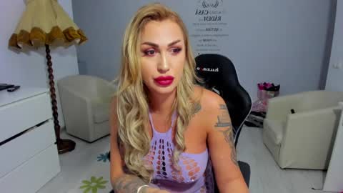 Nicole.. online show from 5, 4, 2026