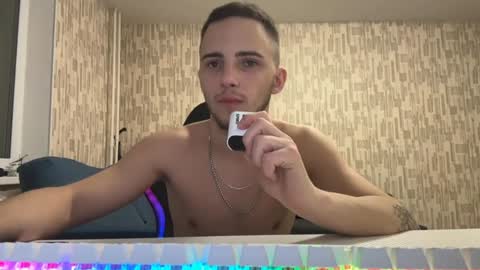 Golden boyyy21 online show from 2, 2, 2025