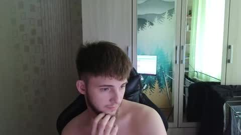 Golden boyyy21 online show from 19, 4, 2026