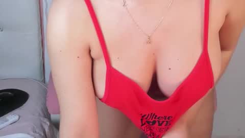 golden_issy online show from 9, 1, 2026