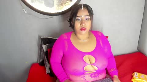 Snapshot of golden_kiss23 chatting on 9, 7, 2026 GoldenKiss online show from 9, 7, 2026