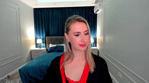 Olivia online show from 22, 9, 2025