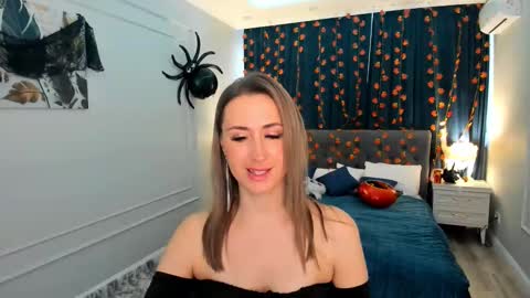 Olivia online show from 14, 10, 2025