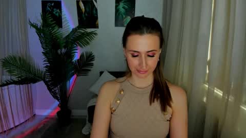 Olivia online show from 11, 3, 2026