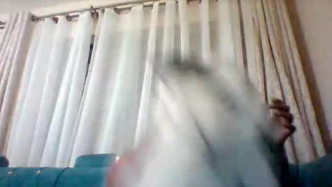 Snapshot of goldenmusexo chatting on 8, 4, 2026 goldenmusexo online show from 8, 4, 2026