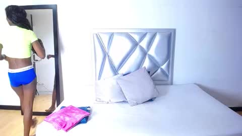 goldenn_ass1 online show from 6, 1, 2026