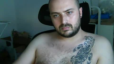goldenspainboy online show from 4, 7, 2026