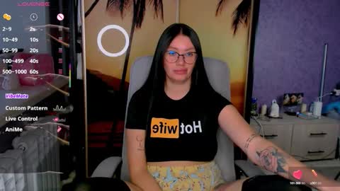 Snapshot of goldenwitchx chatting on 17, 10, 2025 Polina online show from 17, 10, 2025
