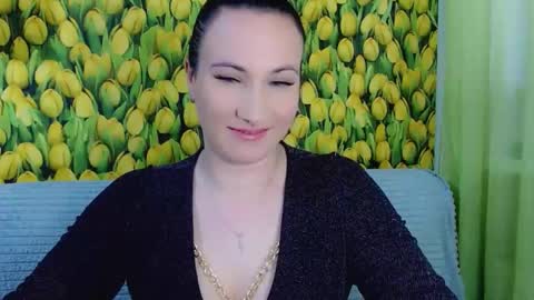 goldmoonn online show from 6, 4, 2026