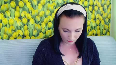 Snapshot of goldmoonn chatting on 5, 7, 2026 goldmoonn online show from 5, 7, 2026