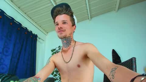 Goldy Loyal93 online show from 15, 9, 2025