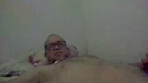 Snapshot of golons17 chatting on 10, 4, 2026 golons17 online show from 10, 4, 2026