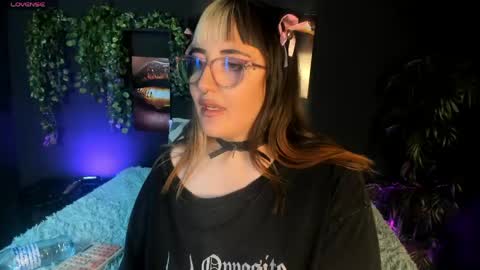 Snapshot of gomory_kitty chatting on 18, 4, 2026 gomory_kitty online show from 18, 4, 2026