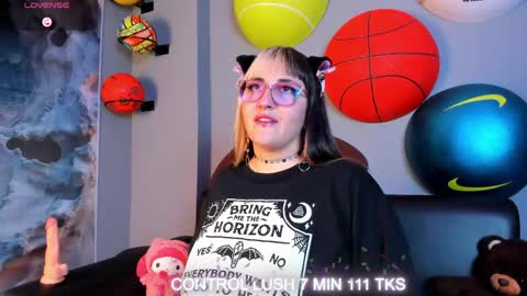 Snapshot of gomory_kitty chatting on 5, 5, 2026 gomory_kitty online show from 5, 5, 2026