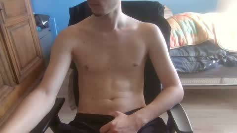 Snapshot of goodboy146 chatting on 25, 4, 2026 Goodboy online show from 25, 4, 2026