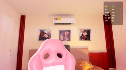 Snapshot of goodess_brunette chatting on 29, 4, 2026 Katty online show from 29, 4, 2026
