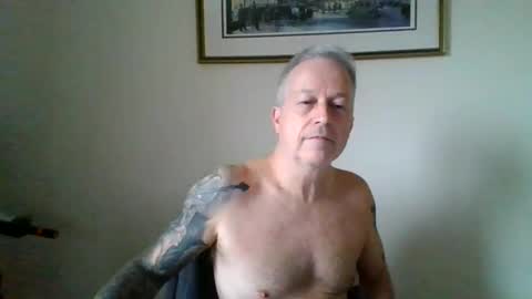 Snapshot of goodgriefnotagain chatting on 21, 10, 2025 Goodgriefnotagain online show from 21, 10, 2025