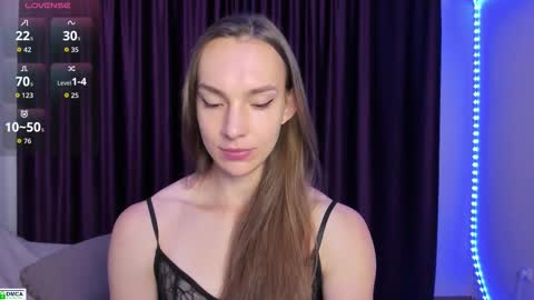 Snapshot of goodnight_kitty chatting on 6, 10, 2025 goodnight_kitty online show from 6, 10, 2025