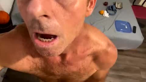 Snapshot of goodvibrattion chatting on 15, 11, 2025 goodvibrattion online show from 15, 11, 2025