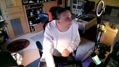 google5001 online show from 5, 10, 2025