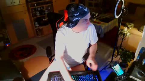 google5001 online show from 2, 12, 2025