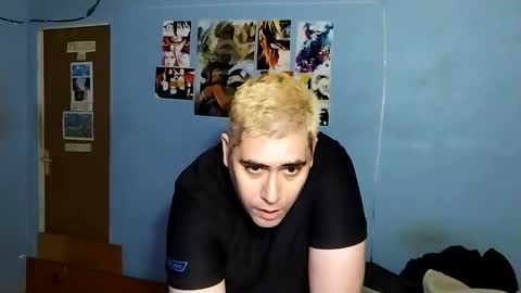 Snapshot of gorak32 chatting on 22, 2, 2025 GoraK online show from 22, 2, 2025