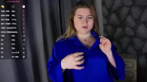 Sexy Mona 3 online show from 21, 10, 2025