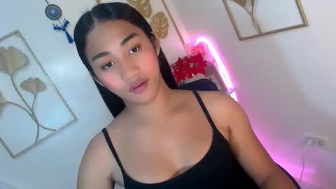 gorgeous_niicole online show from 4, 11, 2025