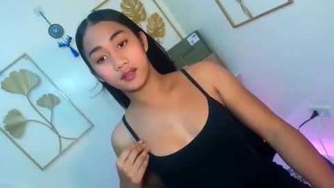 gorgeous_niicole online show from 17, 11, 2025