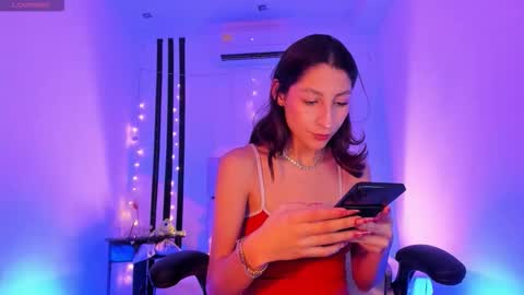 Snapshot of gorgeous_t chatting on 19, 2, 2026 i am Jessi I love animals and drawing I hope to get along with everyone. XOXO online show from 19, 2, 2026