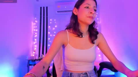 Snapshot of gorgeous_t chatting on 26, 2, 2026 i am Jessi I love animals and drawing I hope to get along with everyone. XOXO online show from 26, 2, 2026