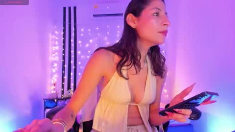 Snapshot of gorgeous_t chatting on 28, 2, 2026 i am Jessi I love animals and drawing I hope to get along with everyone. XOXO online show from 28, 2, 2026