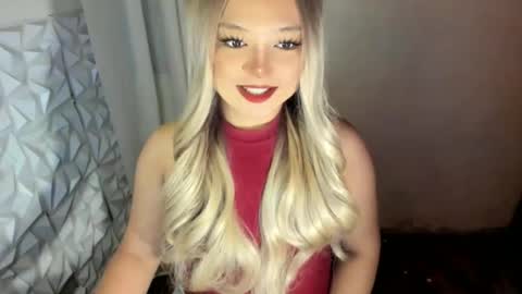 Snapshot of gorgeousamandarose chatting on 25, 5, 2026 Amanda rose online show from 25, 5, 2026