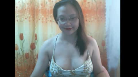 Snapshot of gorgeousmama chatting on 16, 2, 2025 gorgeousmama online show from 16, 2, 2025