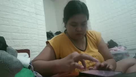 gorgeousselenaxx online show from 24, 2, 2025