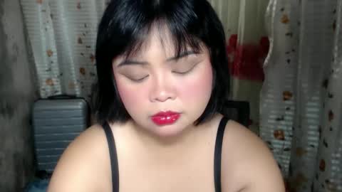 Snapshot of gorgeuos_mae chatting on 28, 5, 2026 MAE online show from 28, 5, 2026